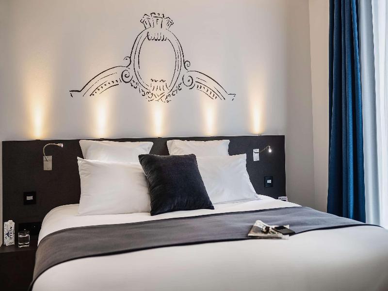 Best Western Premier Hotel de la Cite Royale image