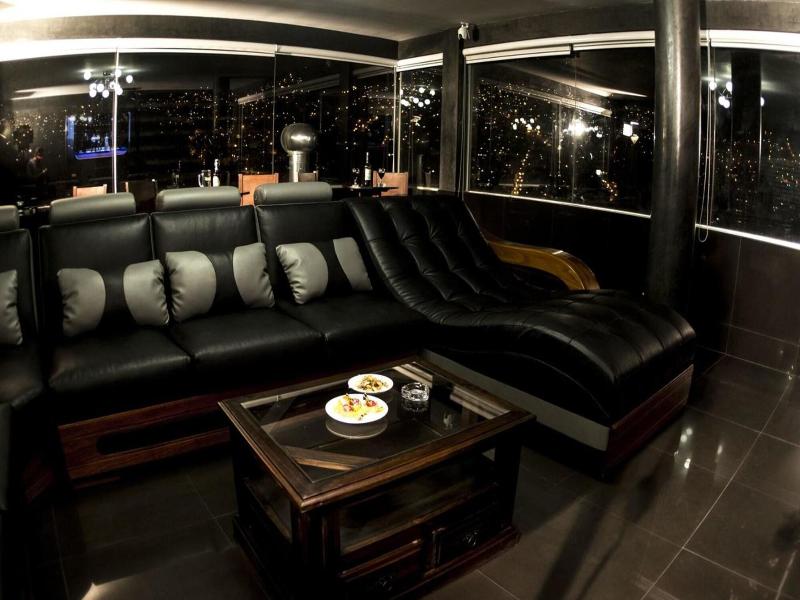 Qantu Hotel image