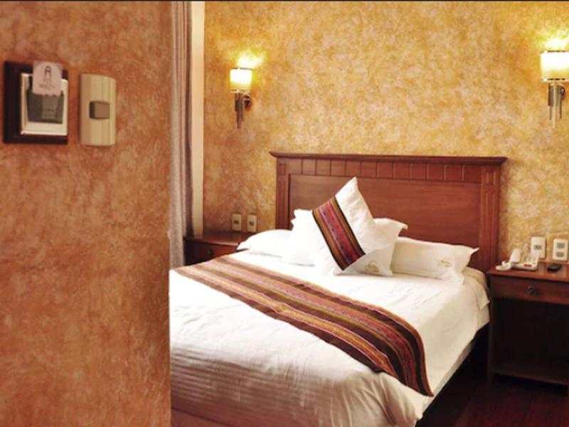 Qantu Hotel image