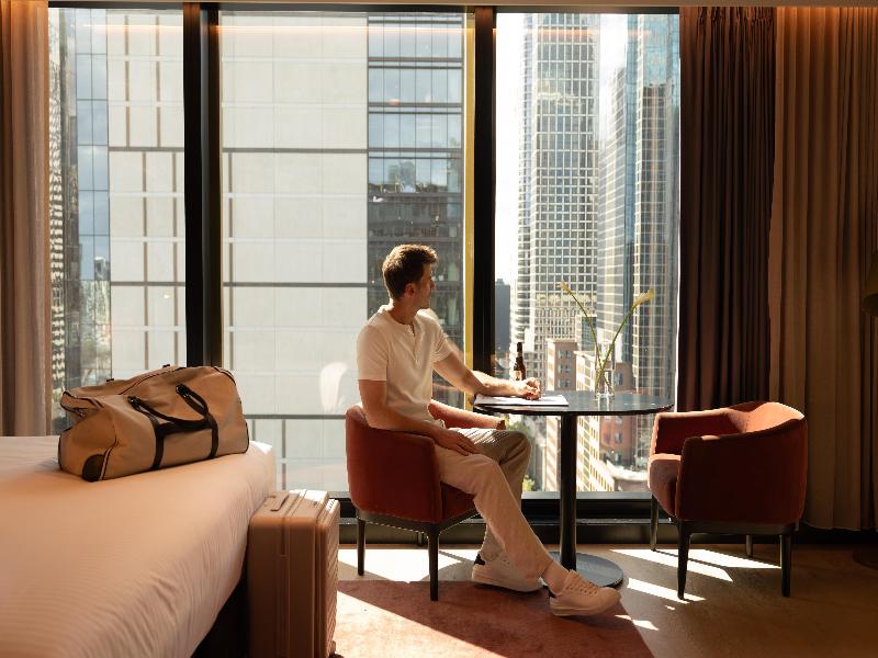 Quincy Hotel Melbourne image