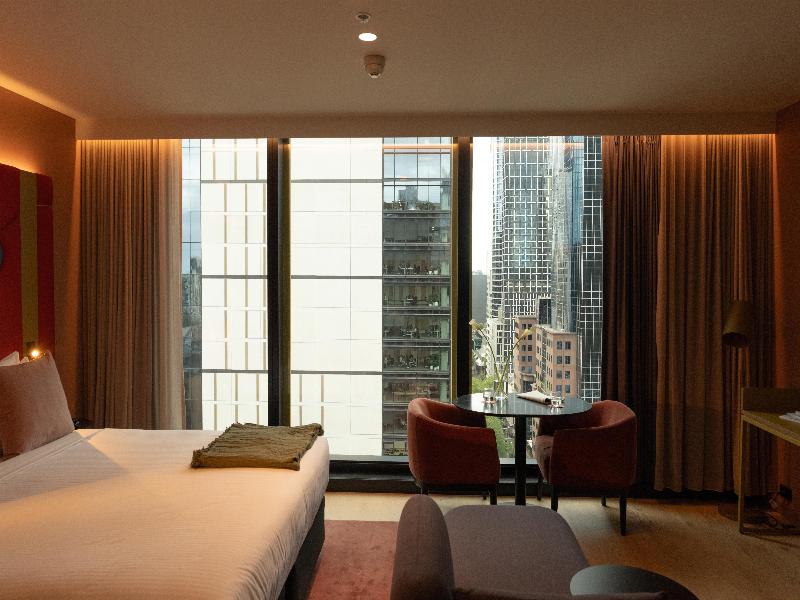 Quincy Hotel Melbourne image