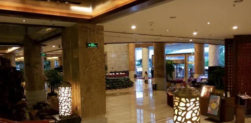 Empark Grand Hotel Tengchong image 6