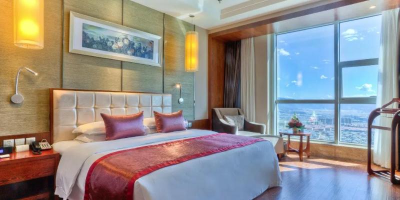Empark Grand Hotel Tengchong image 2