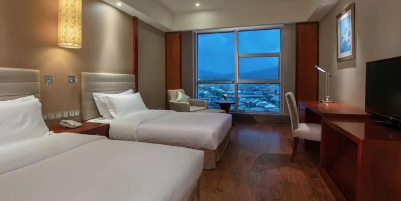 Empark Grand Hotel Tengchong image