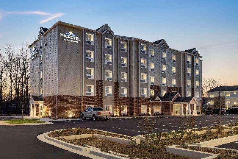 Microtel Inn & Suites by Wyndham Gambrills image