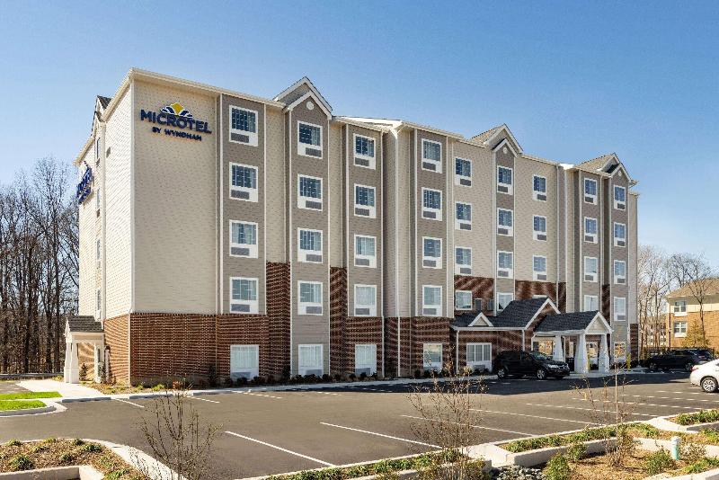 Microtel Inn & Suites by Wyndham Gambrills image