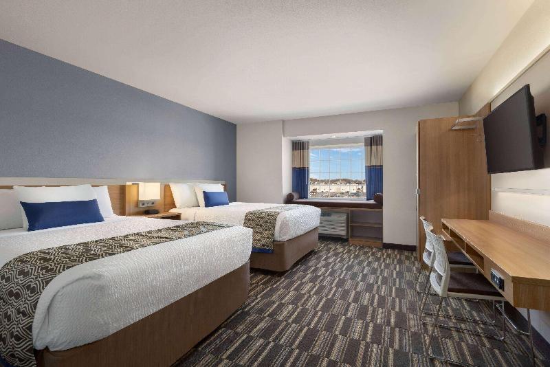 Microtel Inn & Suites by Wyndham Gambrills image