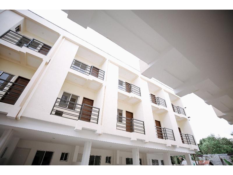 OYO 789 Abn Residences