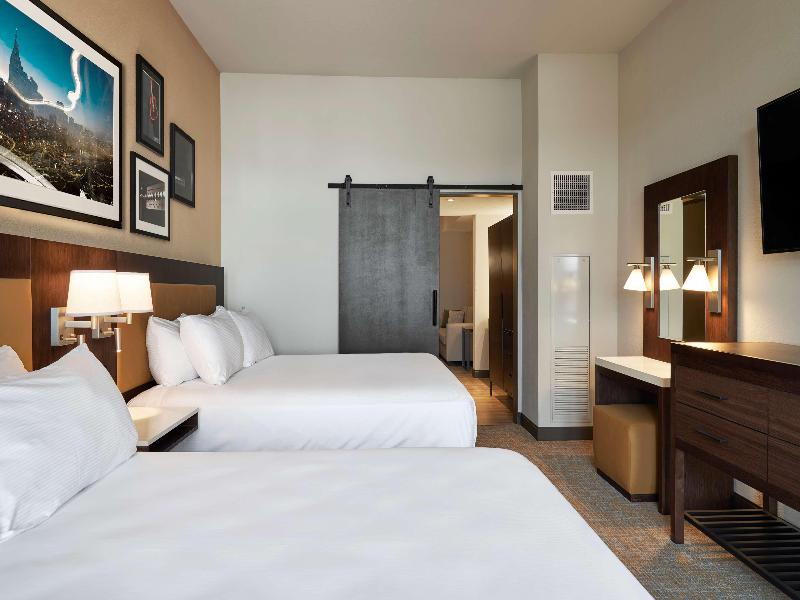 Embassy Suites by Hilton Nashville Downtown image