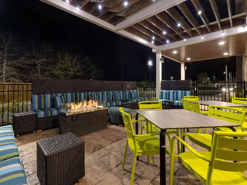Home2 Suites By Hilton Blythewood image