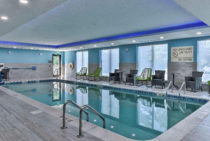 Hampton Inn & Suites Keene image