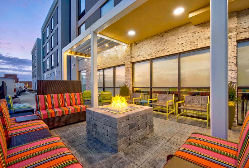 Home2 Suites by Hilton Whitestown Indianapolis NW image