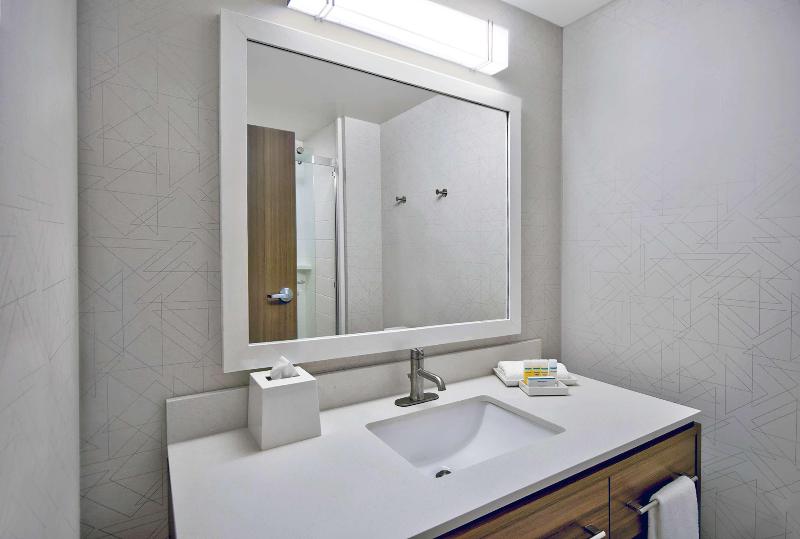 Home2 Suites by Hilton Whitestown Indianapolis NW image