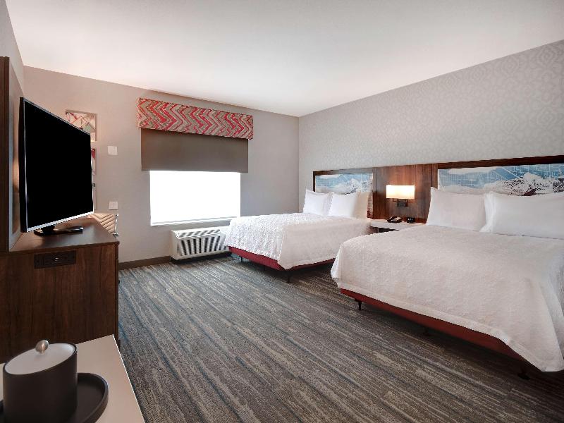 Hampton Inn Tucson Downtown image