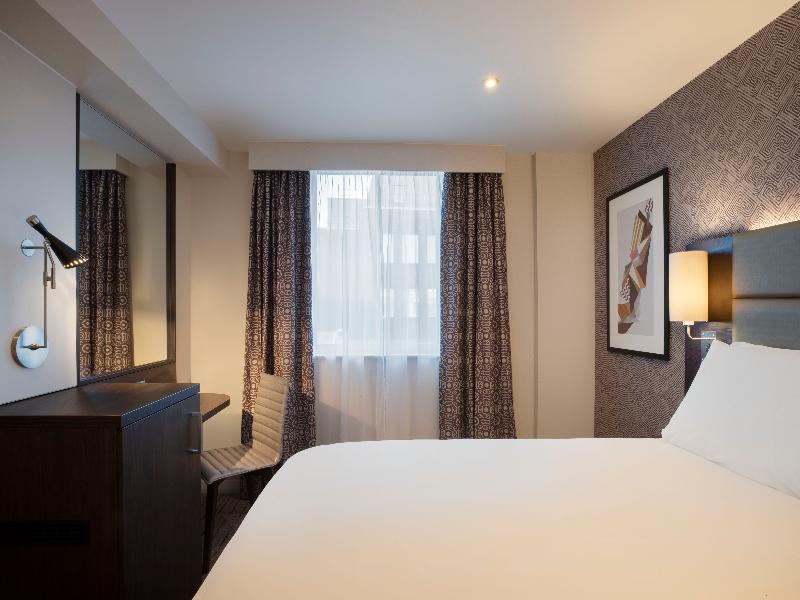 Leonardo Hotel Chester image
