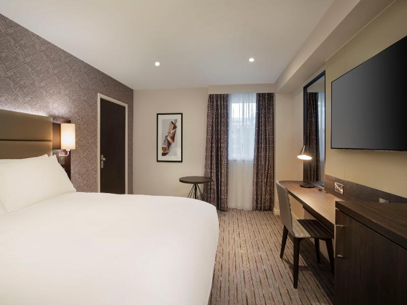 Leonardo Hotel Chester image