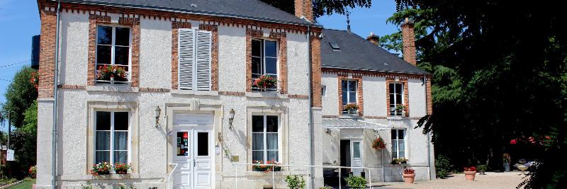 Logis Hotel La Villa Des Bordes