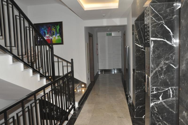 Golaz Suite image