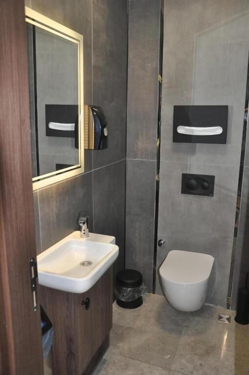 Golaz Suite image