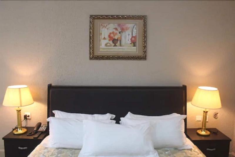 Corina Hotel image