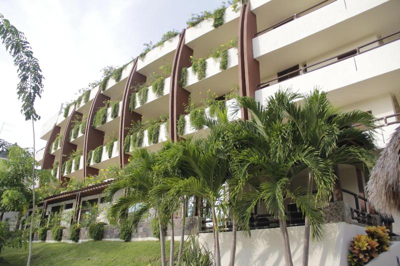 Pacific King Hotel image