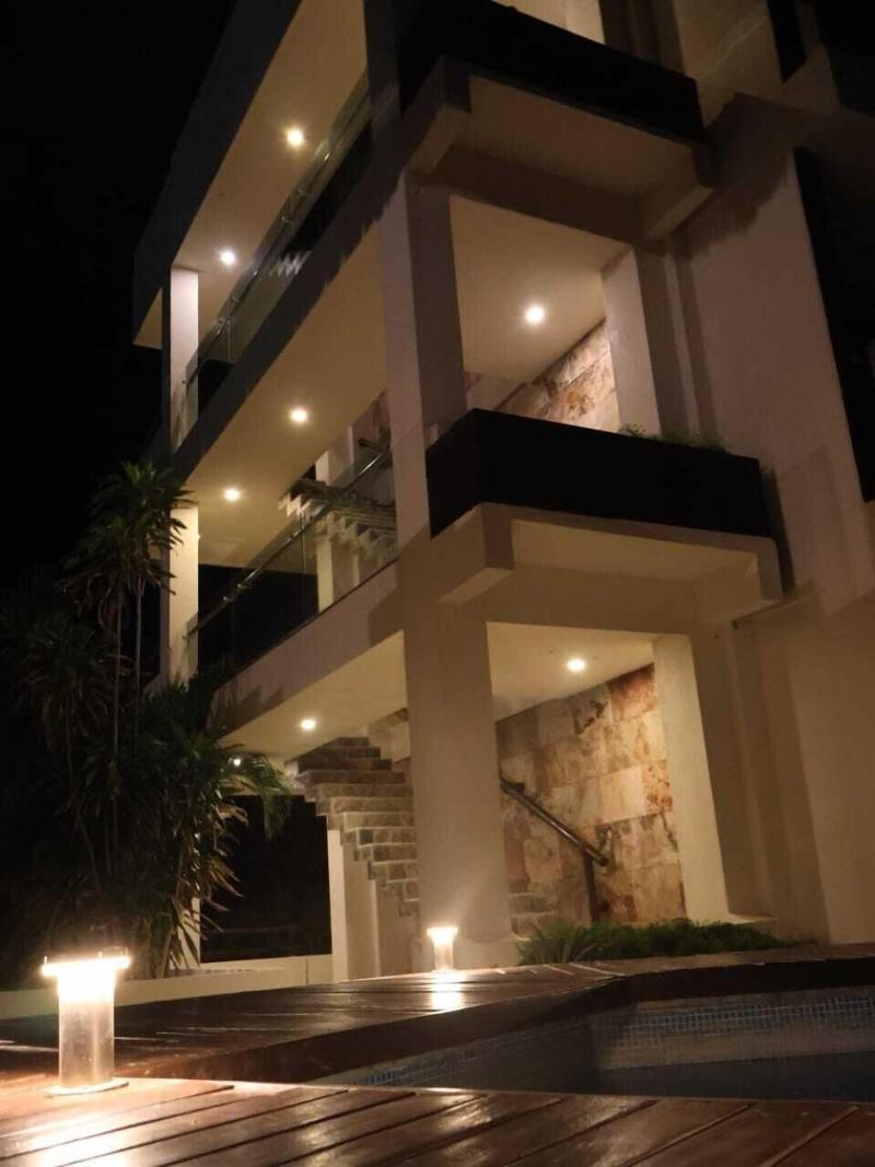 Pacific King Hotel image