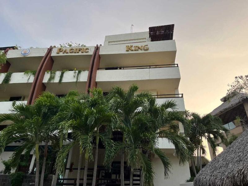 Pacific King Hotel image