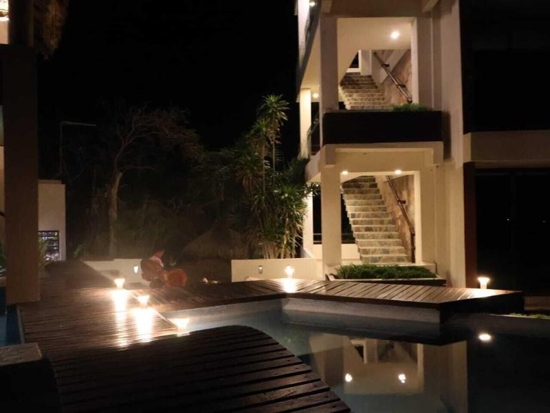 Pacific King Hotel image
