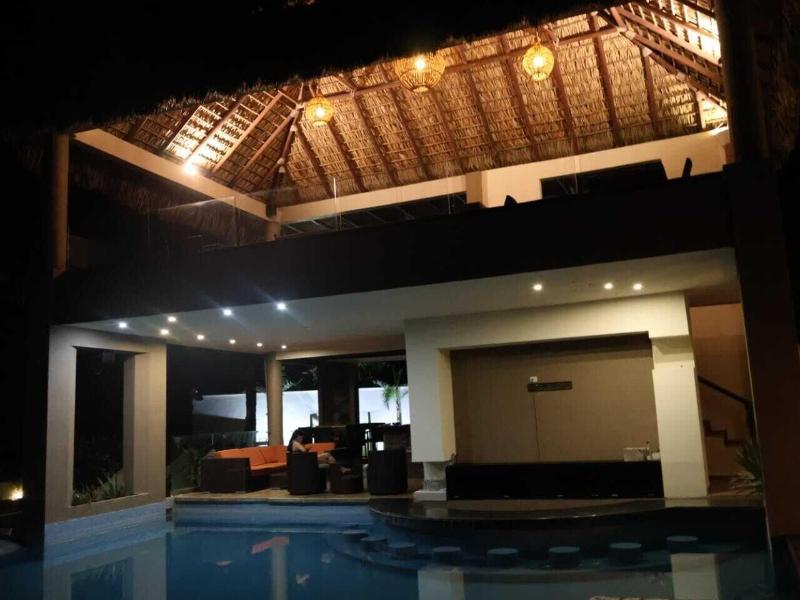 Pacific King Hotel image