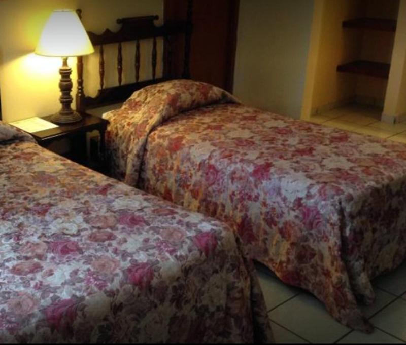 Gran Hotel Paris image