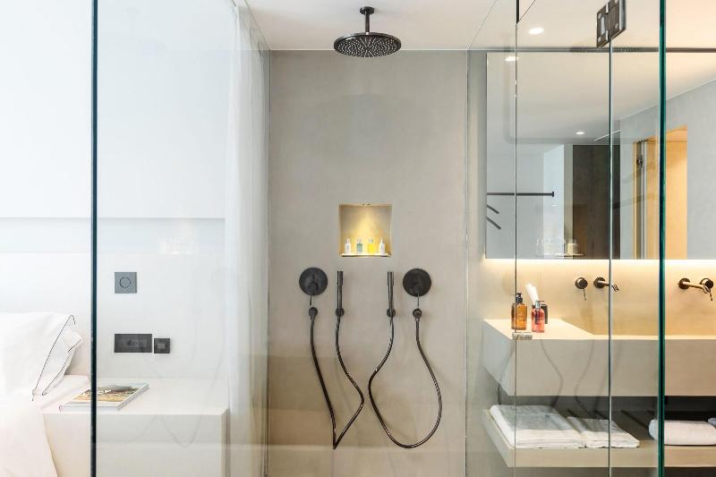 White Coast Pool Suites Small Luxury Hotels — photo 66