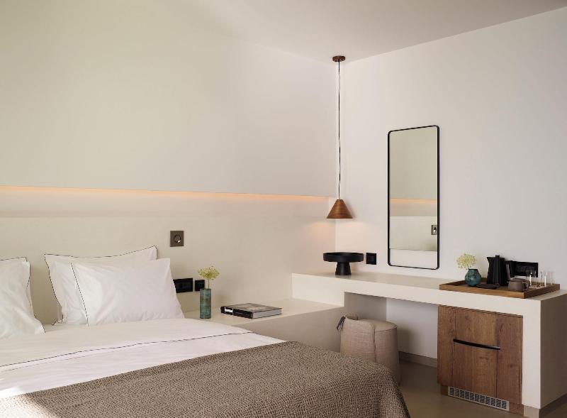 White Coast Pool Suites Small Luxury Hotels image
