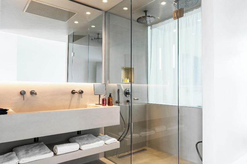 White Coast Pool Suites Small Luxury Hotels image