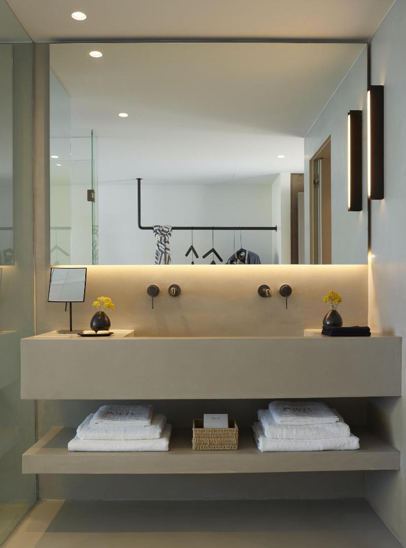 White Coast Pool Suites Small Luxury Hotels — photo 119