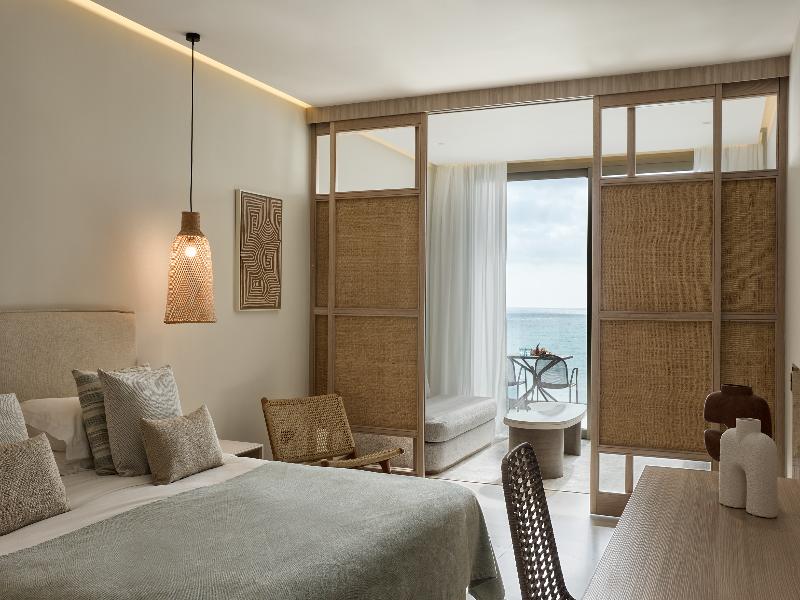 Mare Paphos image