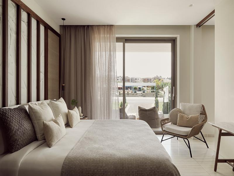 Mare Paphos image