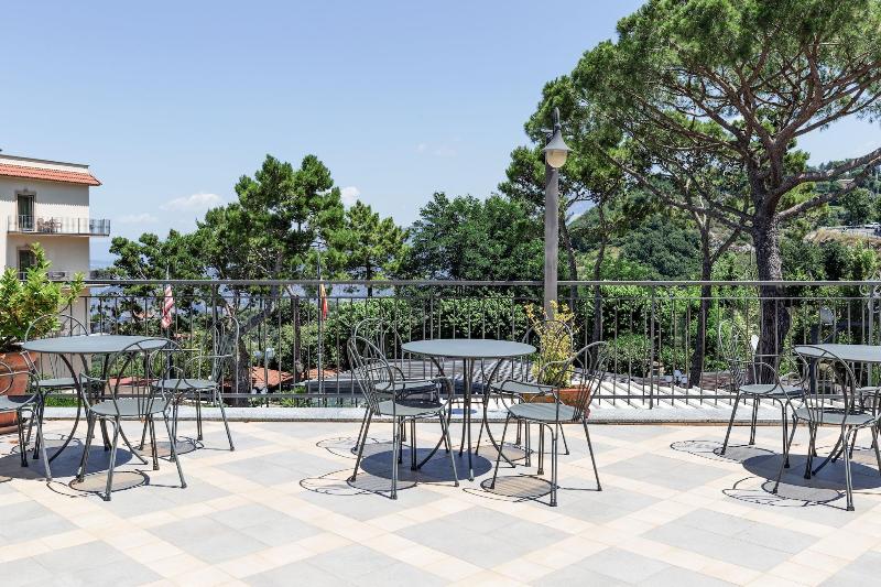Hotel La Pergoletta image