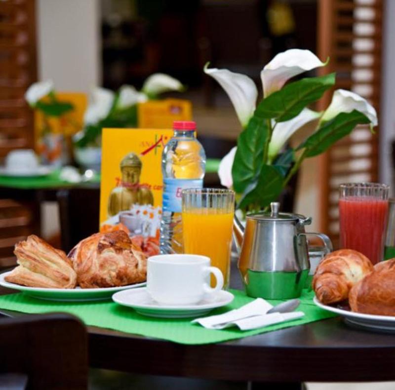 Anjary Hotel image