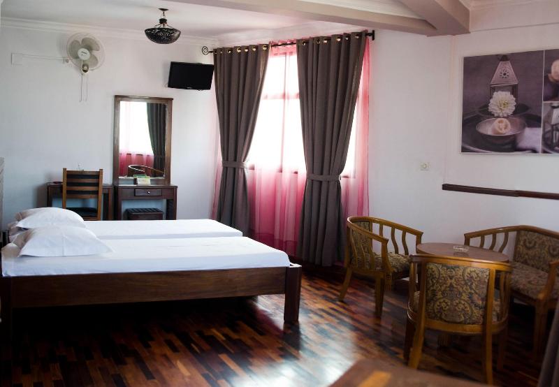 Anjary Hotel image