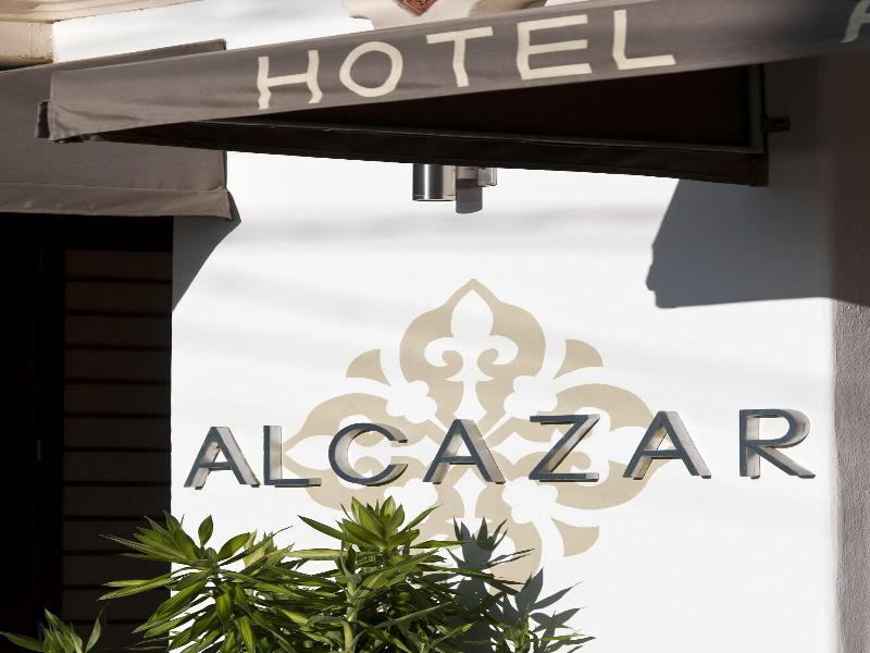 Hotel Alcazar image