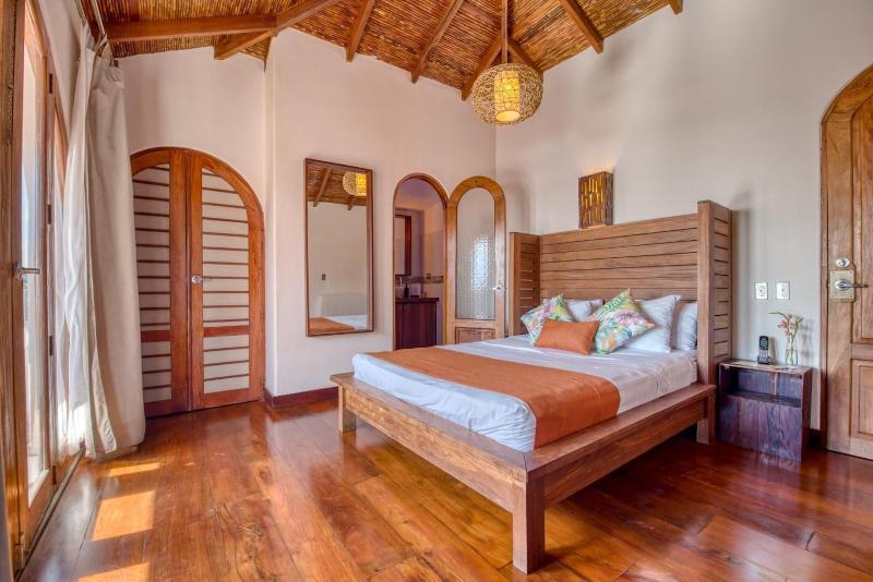 Hotel Alcazar image