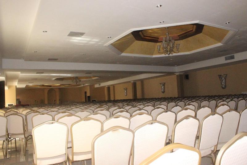 La Quinta Hotel image