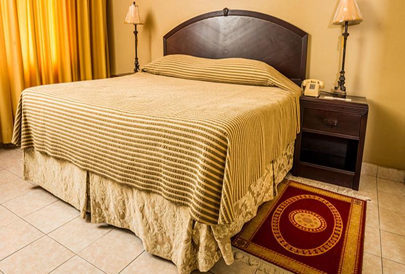 La Quinta Hotel image 4