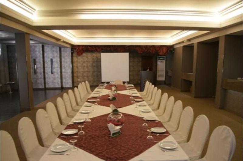 Mamba Point Hotel image
