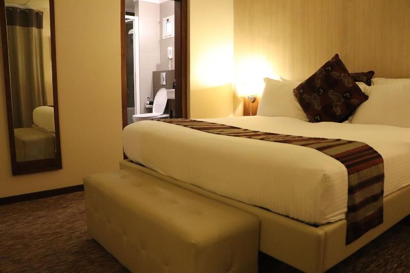 Mamba Point Hotel image