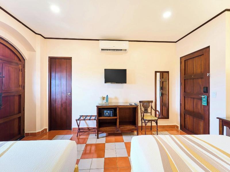 Hotel la Recoleccion image