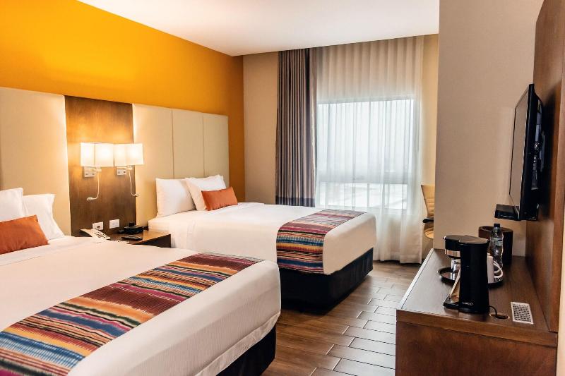Latam Hotel Plaza Pradera Quetzaltenango image