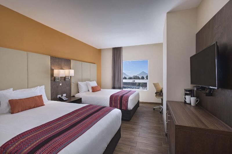 Latam Hotel Plaza Pradera Quetzaltenango image