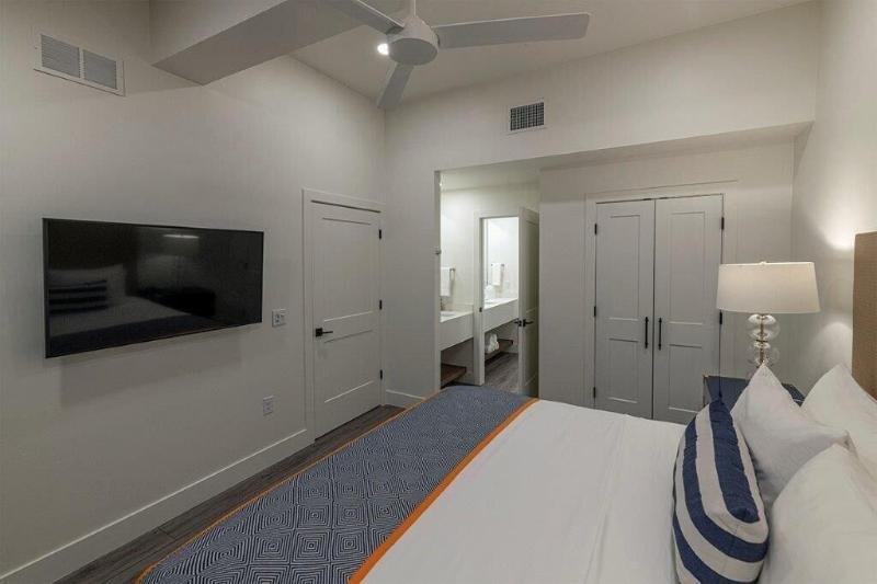 The Suites at Fishermen's Village
