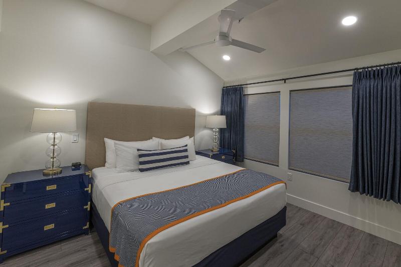 The Suites at Fishermen's Village